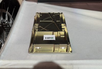Bu, Ayda Süni İntellekt Hesablamalarını Həyata Keçirəcək Spaceborne Computer 4 sisteminin yaddaşıdır